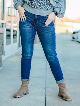 Judy Blue- Control Yourself Tummy Control Skinny