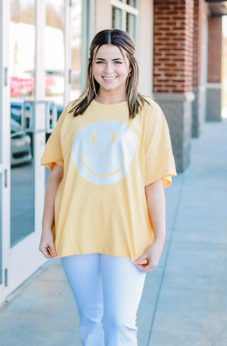 Always Something to Smile About Tee in Buttercup