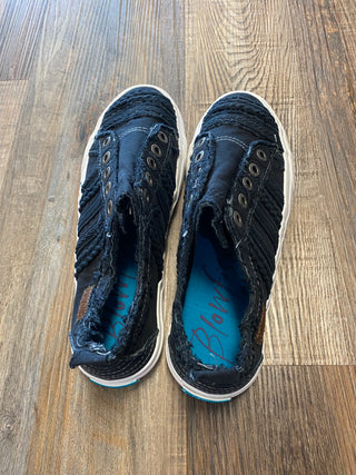 Blowfish- Black Canvas