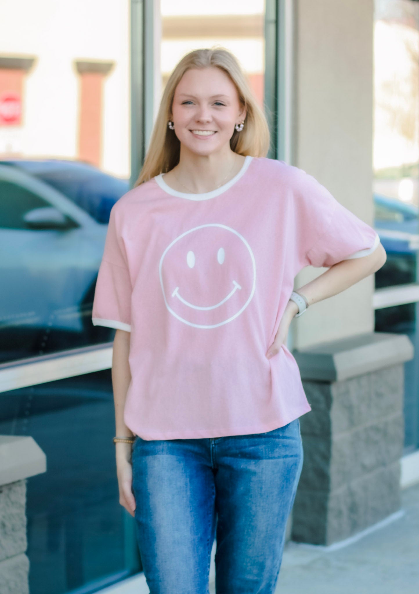 Smiling for Days Tee