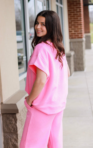 It's an Easy Pick Set in Bubblegum Pink