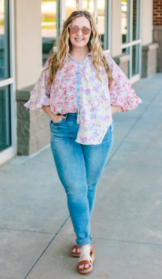 Keeping Me Busy Floral Blouse