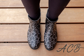 The Rachael Rainboot- Short