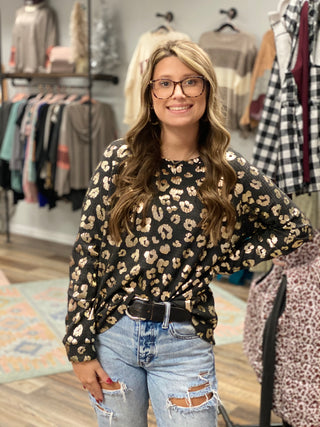 Shimmy Shimmy Leopard